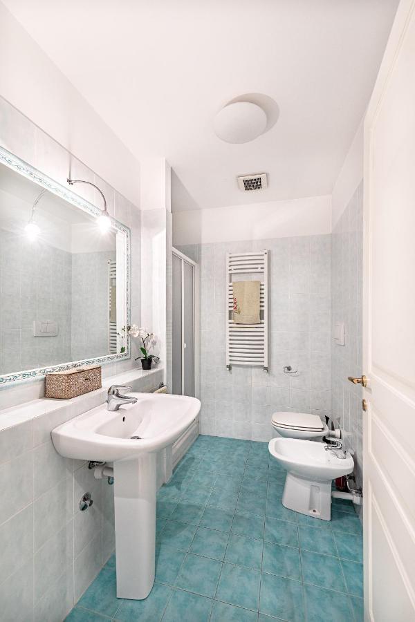 Апартаменты Gaudio Flat Near Ariston Theater By Wonderful Italy Санремо Экстерьер фото